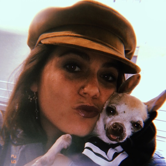 Meet your Posher, Brianne - Picture 3 of 3